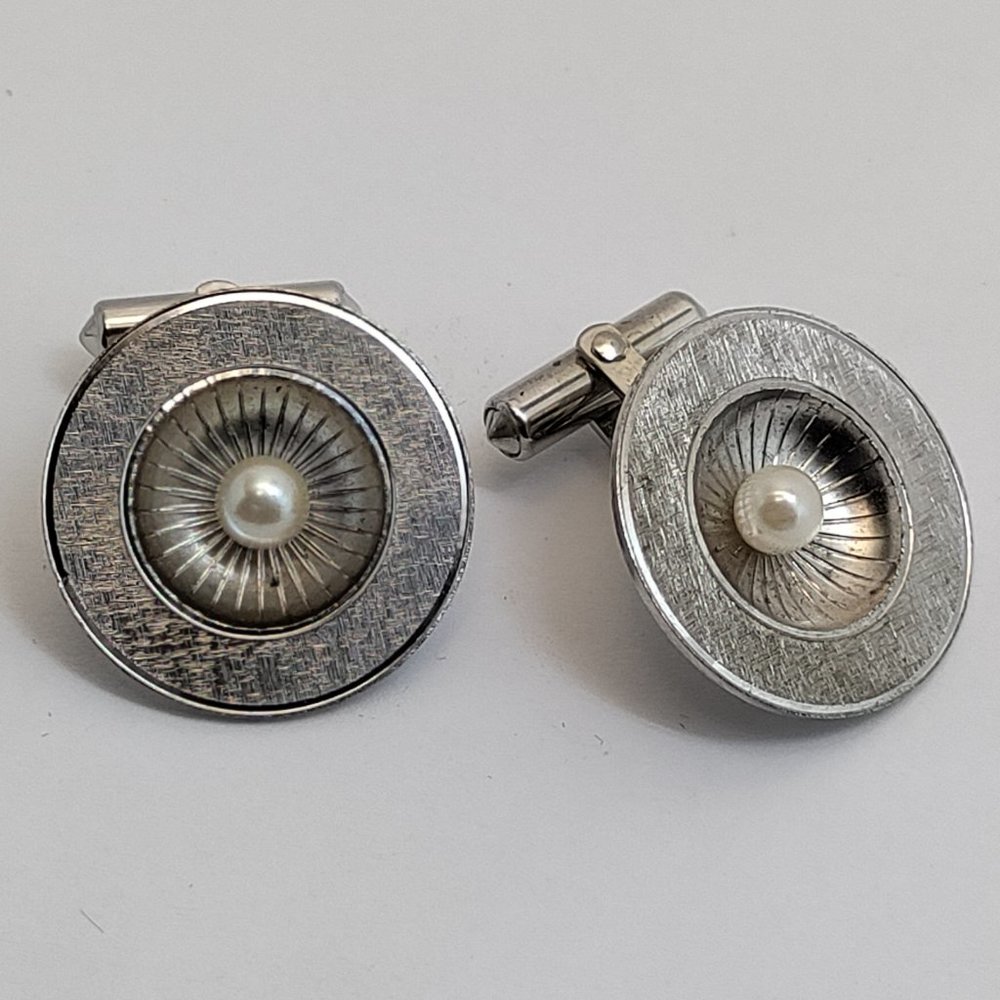 Signed Hayward Sterling Silver Pearl Cufflinks